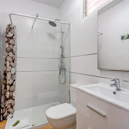 Aguaviva Free Wifi Callao Salvaje