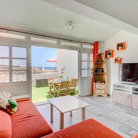 Aguaviva Free Wifi * Callao Salvaje