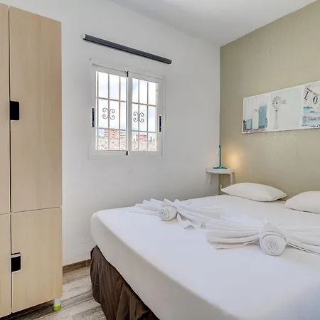 Aguaviva Free Wifi * Callao Salvaje